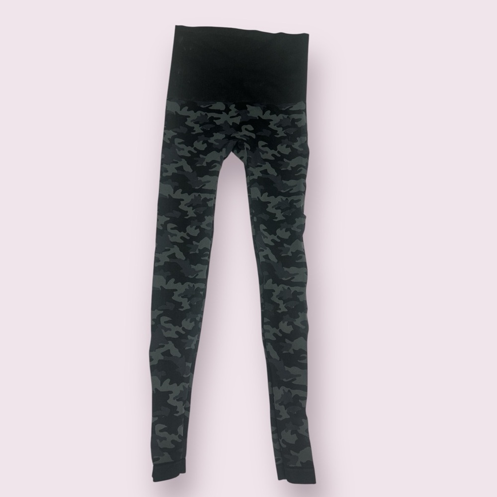 Preggo leggings maternity Camouflage Leggings with Stretchy Fit